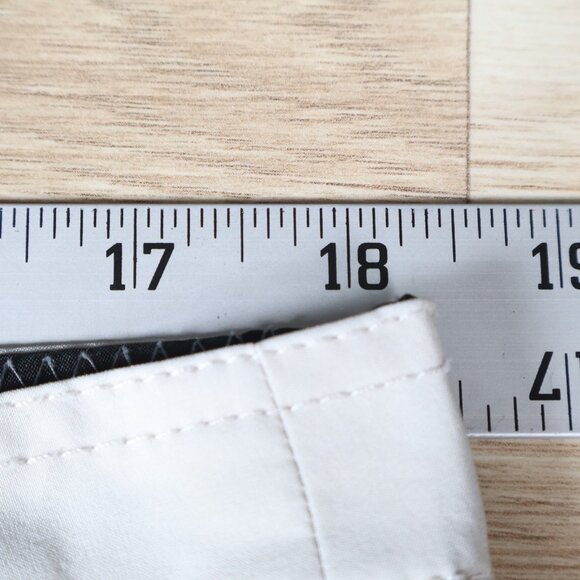 Vuori Cruise Board Shorts Mens Size 36 Red Two Tone Swim Trunks Surf Beach - Picture 7 of 11